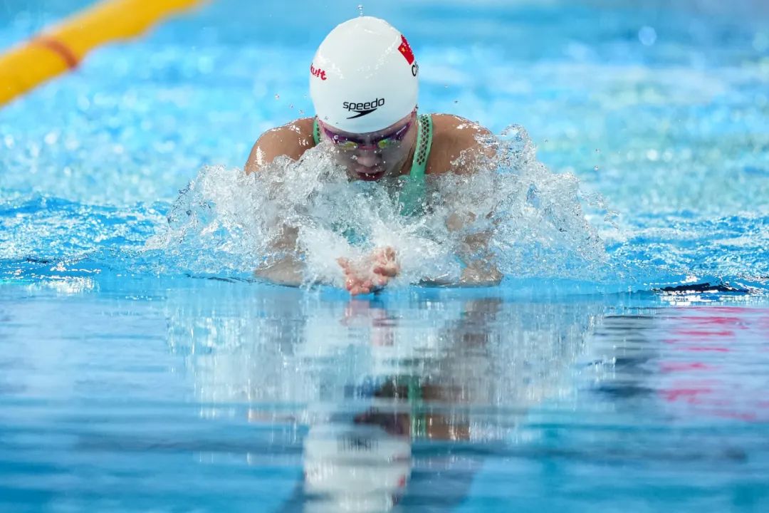 4ⅹ2oo米游泳比赛视频_女子4×100米游泳决赛_游泳100米女子冠军