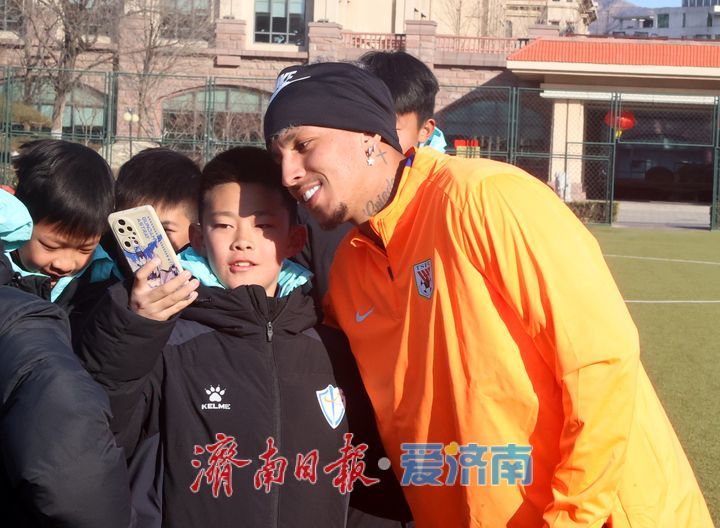山东大学足球协会_山东大学足球队历史教练_山东大学男足