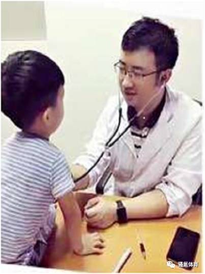 半月板损伤训练动作_损伤员半月板运动会疼吗_运动员半月板损伤