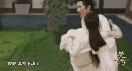 健身肌肉男组图_肌肉健身男照片_男明星健身肌肉图