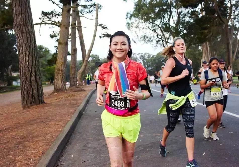 马拉松跑步背心推荐_bodywit马拉松背心_女马拉松跑步背心