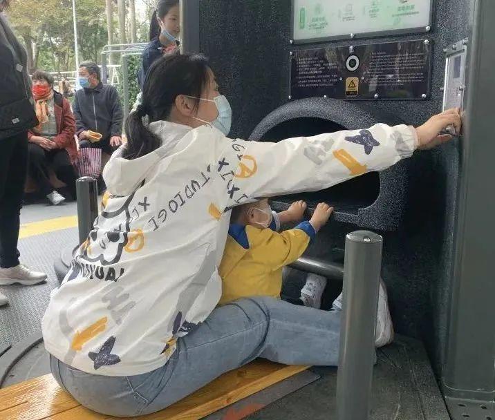 深圳时刻运动健身房_深圳硬核健身房_深圳健身路径
