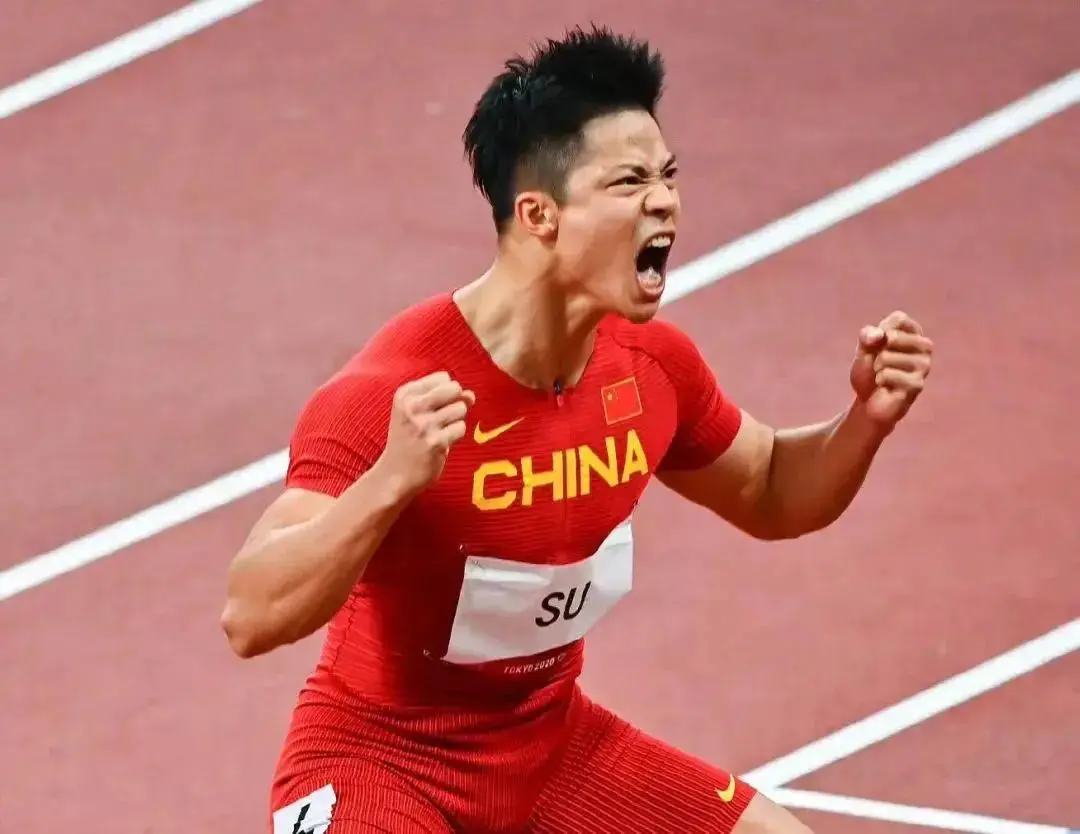 游泳第一世界冠军是谁_游泳世界冠军_游泳比赛世界冠军